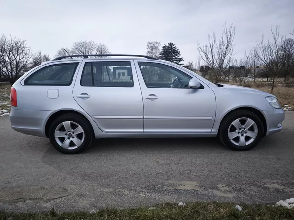 Škoda Octavia 1,4TSI 90kW 1 MAJITEL - foto 4