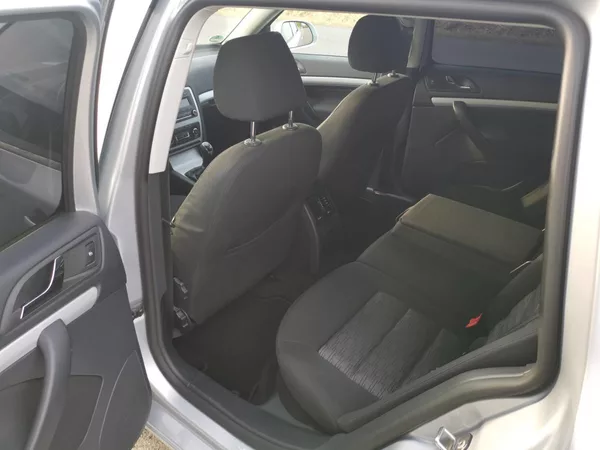 Škoda Octavia 2,0TDI 103 kW CR ELEGANCE - foto 25