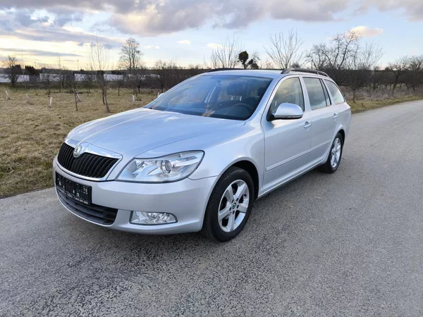 Škoda Octavia 1,6MPI 75kW SERVISKA 1 MAJITEL