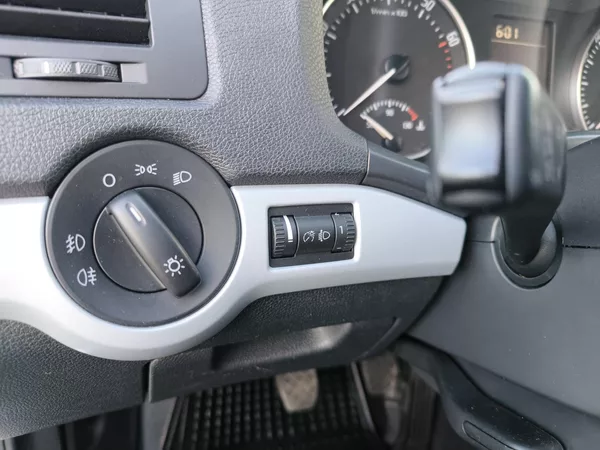 Škoda Octavia 1,6MPI 75kW SERVISKA 1 MAJITEL - foto 33