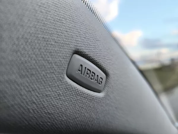Škoda Octavia 1,6MPI 75kW SERVISKA 1 MAJITEL - foto 35