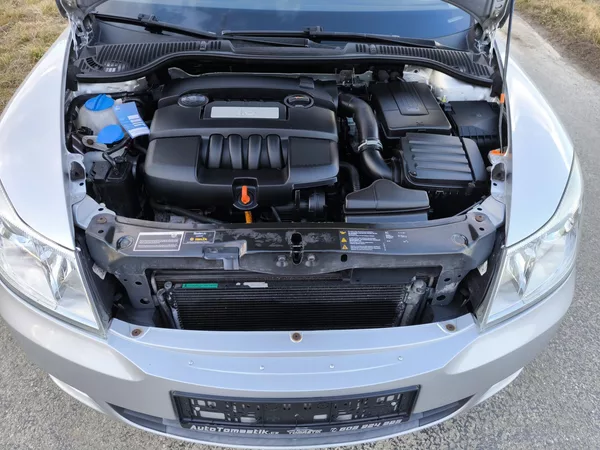 Škoda Octavia 1,6MPI 75kW SERVISKA 1 MAJITEL - foto 37