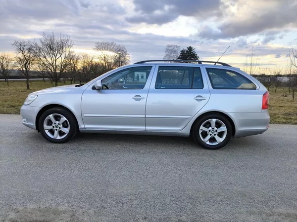 Škoda Octavia 1,6MPI 75kW SERVISKA 1 MAJITEL - foto 8
