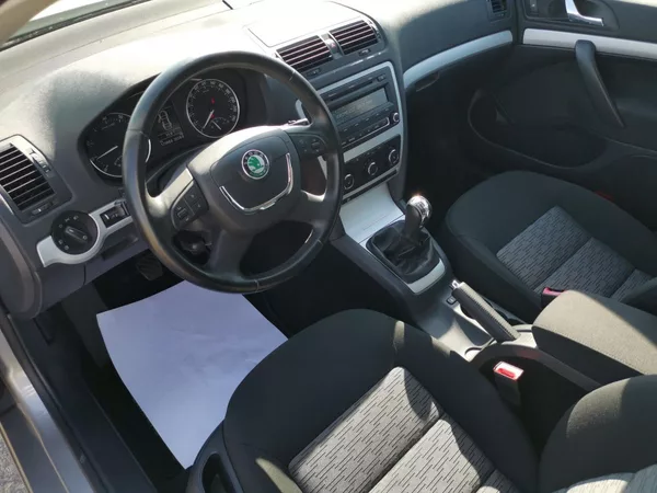 Škoda Octavia 1,6MPI 75kW 1MAJITEL - foto 16