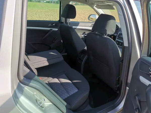 Škoda Octavia 1,6MPI 75kW 1MAJITEL - foto 20