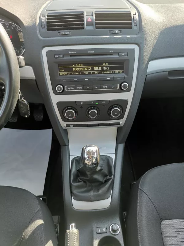 Škoda Octavia 1,6MPI 75kW 1MAJITEL - foto 26