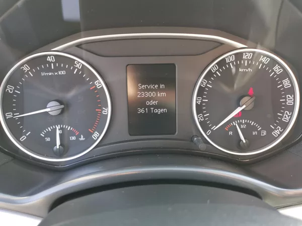 Škoda Octavia 1,6MPI 75kW 1MAJITEL - foto 33