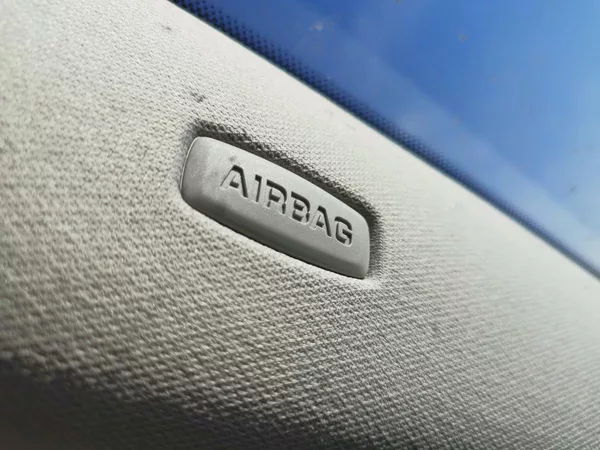 Škoda Octavia 1,6MPI 75kW 1MAJITEL - foto 38