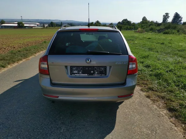 Škoda Octavia 1,6MPI 75kW 1MAJITEL - foto 6