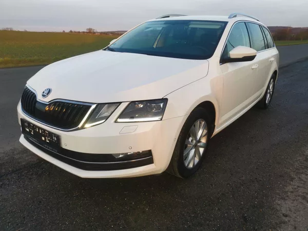 Škoda Octavia 2,0TDI DSG 110kW ACC STYLEPLUS