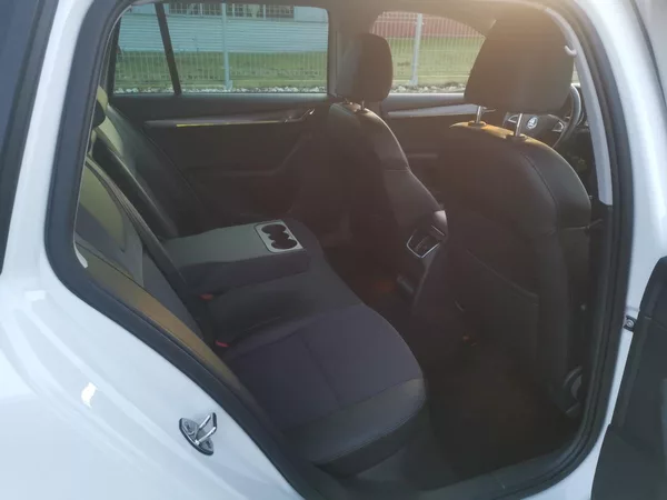 Škoda Octavia 2,0TDI DSG 110kW ACC STYLEPLUS - foto 35