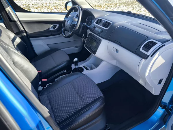 Škoda Roomster 1,4i16V STYLE - foto 19