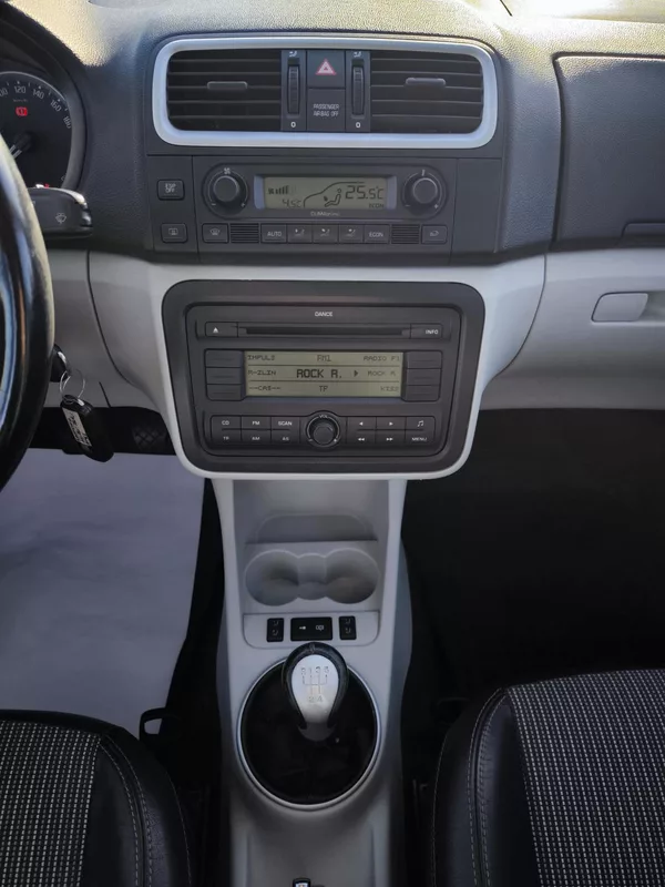 Škoda Roomster 1,4i16V STYLE - foto 36