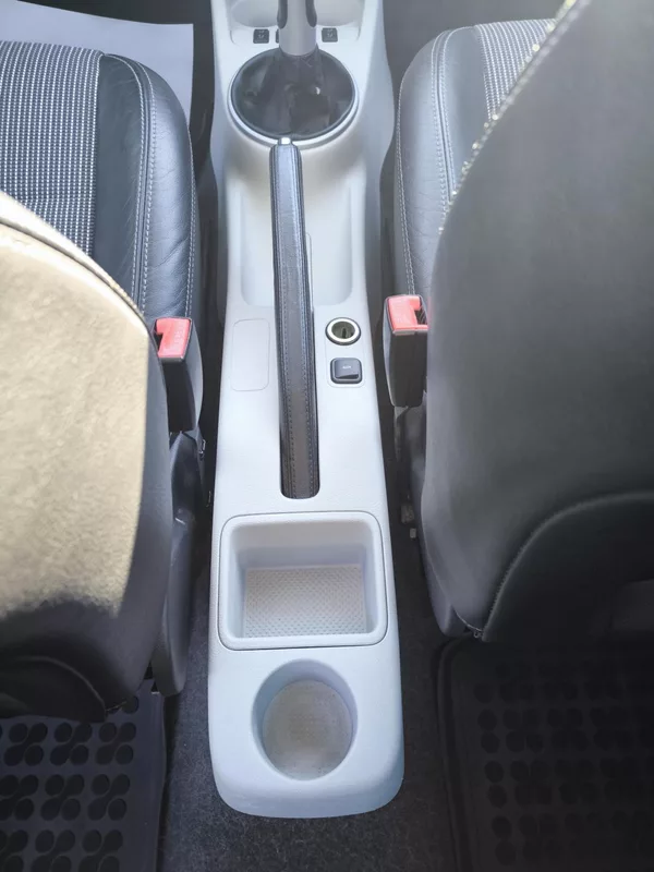 Škoda Roomster 1,4i16V STYLE - foto 37
