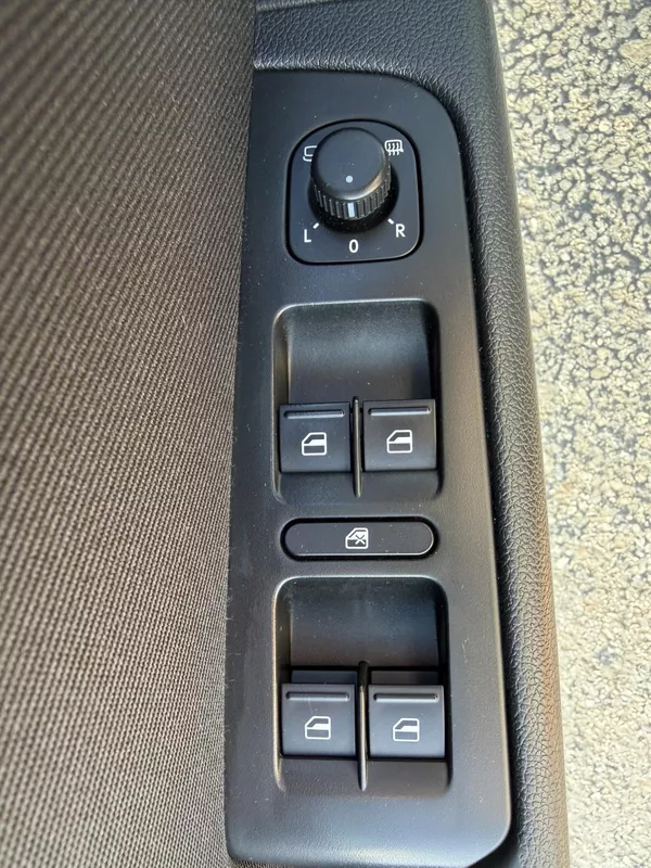 Škoda Superb 2,0TDI 125kW DSG ELEGANCE - foto 18