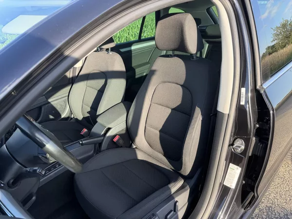 Škoda Superb 2,0TDI 125kW DSG ELEGANCE - foto 19