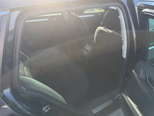 Škoda Superb 2,0TDI 125kW DSG ELEGANCE - foto 31
