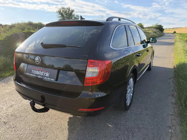 Škoda Superb 2,0TDI 125kW DSG ELEGANCE - foto 5