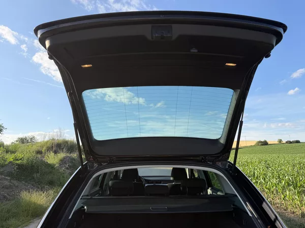 Škoda Superb 2,0TDI 125kW DSG ELEGANCE - foto 67