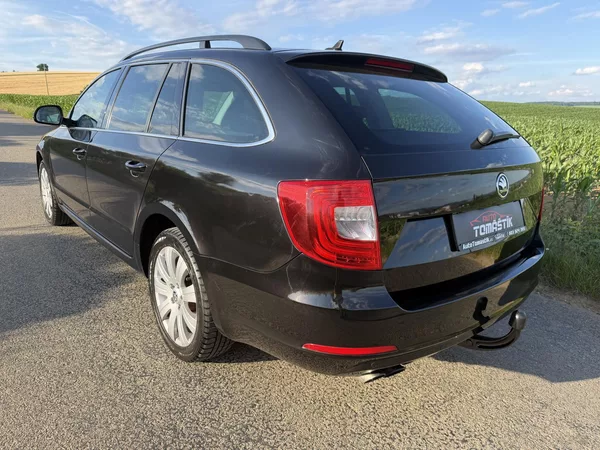 Škoda Superb 2,0TDI 125kW DSG ELEGANCE - foto 7