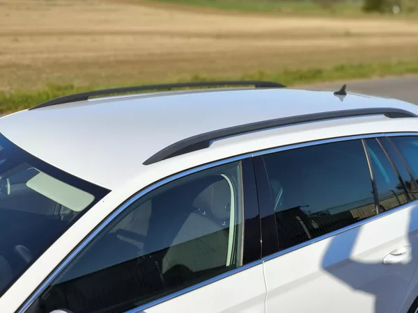 Škoda Superb 2,0TDI 110kW DSG ACC STYLEPLUS - foto 11
