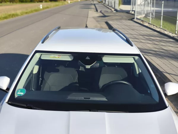 Škoda Superb 2,0TDI 110kW DSG ACC STYLEPLUS - foto 12