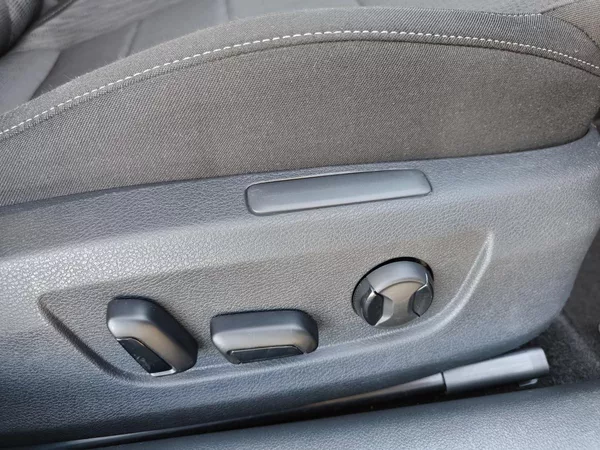 Škoda Superb 2,0TDI 110kW DSG ACC STYLEPLUS - foto 34
