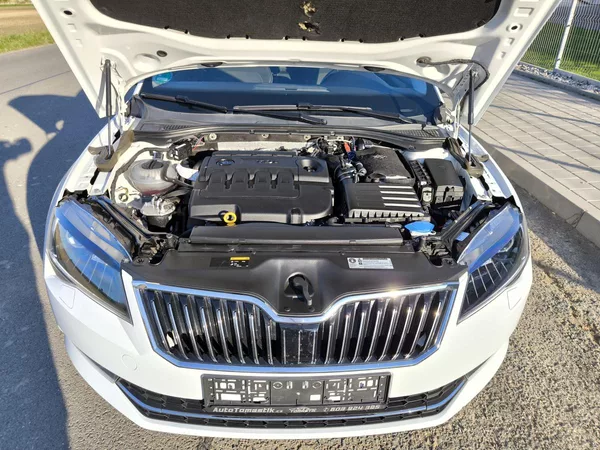 Škoda Superb 2,0TDI 110kW DSG ACC STYLEPLUS - foto 79