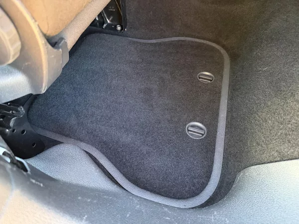 Volkswagen Caddy 2,0TDI LED 1MAJITEL r.1949 - foto 42