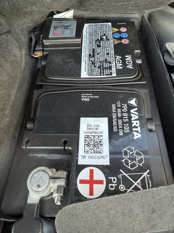 Volkswagen Caddy 2,0TDI LED 1MAJITEL r.1949 - foto 64