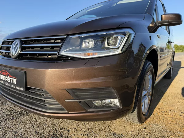 Volkswagen Caddy 2,0TDI LED 1MAJITEL r.1949 - foto 7