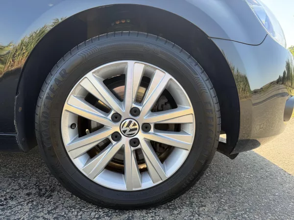 Volkswagen Golf VI 1,4i16V STYLE 1 MAJITEL - foto 11