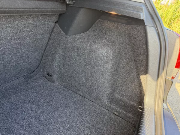 Volkswagen Golf VI 1,4i16V STYLE 1 MAJITEL - foto 58