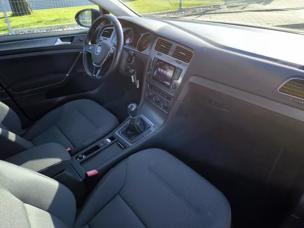 Volkswagen Golf 7 1,4TSI 90kW LED OSRAM 8xALU - foto 32