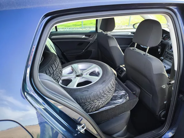 Volkswagen Golf 7 1,4TSI 90kW LED OSRAM 8xALU - foto 33
