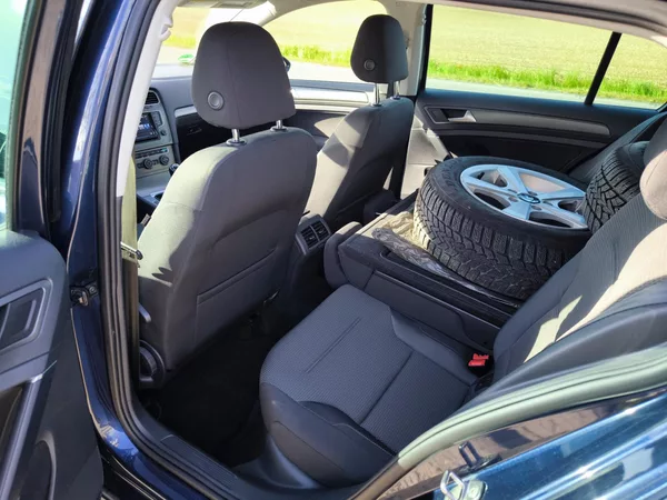 Volkswagen Golf 7 1,4TSI 90kW LED OSRAM 8xALU - foto 36