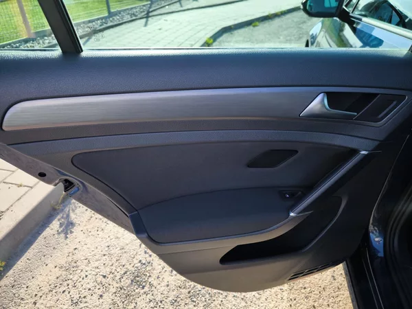 Volkswagen Golf 7 1,4TSI 90kW LED OSRAM 8xALU - foto 37