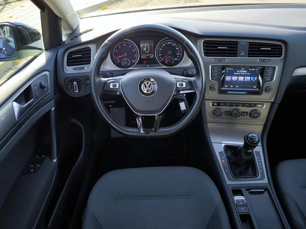 Volkswagen Golf 7 1,4TSI 90kW LED OSRAM 8xALU - foto 42