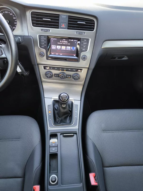 Volkswagen Golf 7 1,4TSI 90kW LED OSRAM 8xALU - foto 43