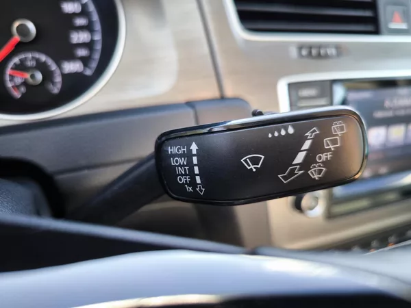 Volkswagen Golf 7 1,4TSI 90kW LED OSRAM 8xALU - foto 51