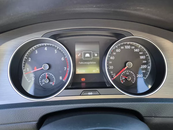 Volkswagen Golf 7 1,4TSI 90kW LED OSRAM 8xALU - foto 52