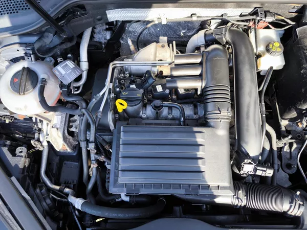 Volkswagen Golf 7 1,4TSI 90kW LED OSRAM 8xALU - foto 68