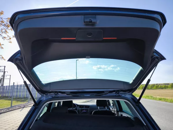 Volkswagen Golf 7 1,4TSI 90kW LED OSRAM 8xALU - foto 80