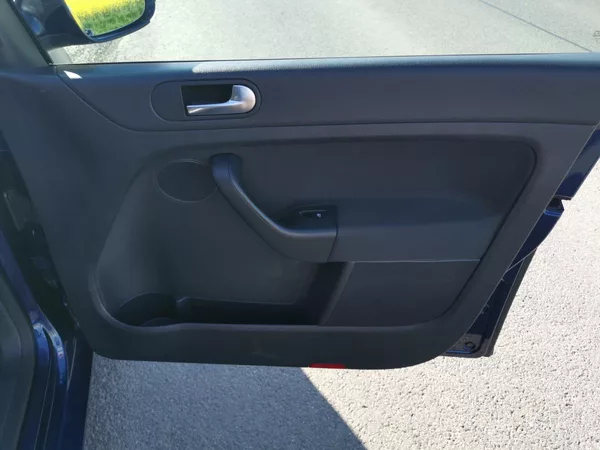 Volkswagen Golf Plus VI 1,6MPI BI FUEL LPG - foto 19
