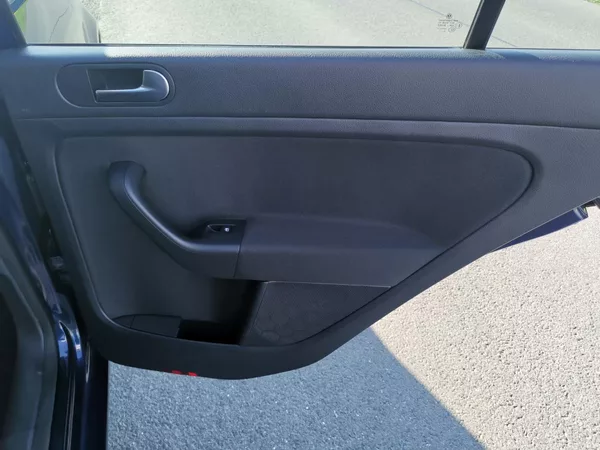 Volkswagen Golf Plus VI 1,6MPI BI FUEL LPG - foto 23