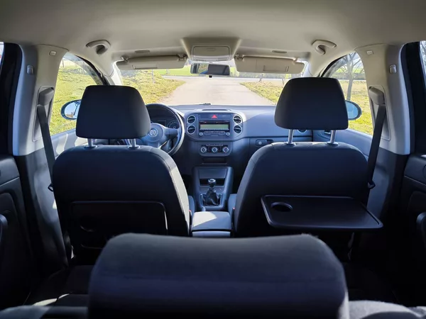 Volkswagen Golf Plus VI 1,6MPI 75kW SERVISKA 1MAJ. - foto 47