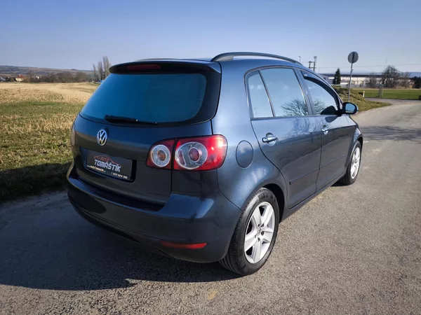 Volkswagen Golf Plus VI 1,6MPI 75kW SERVISKA 1MAJ. - foto 5