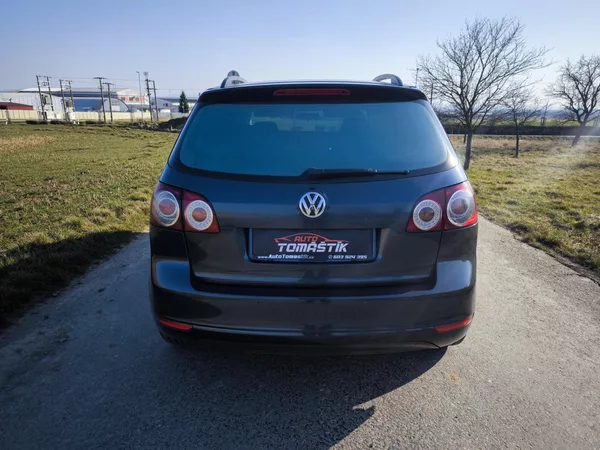 Volkswagen Golf Plus VI 1,6MPI 75kW SERVISKA 1MAJ. - foto 6
