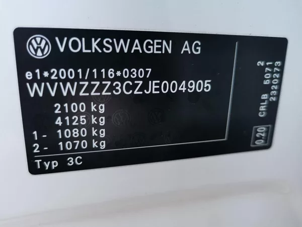 Volkswagen Passat 2,0TDI 110kW VIRTUAL LED 1MAJ - foto 21