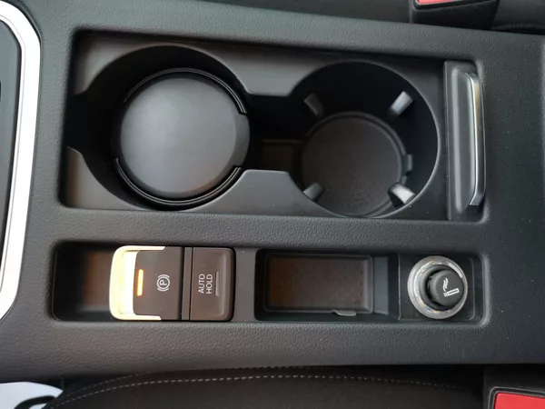 Volkswagen Passat 2,0TDI 110kW VIRTUAL LED 1MAJ - foto 68